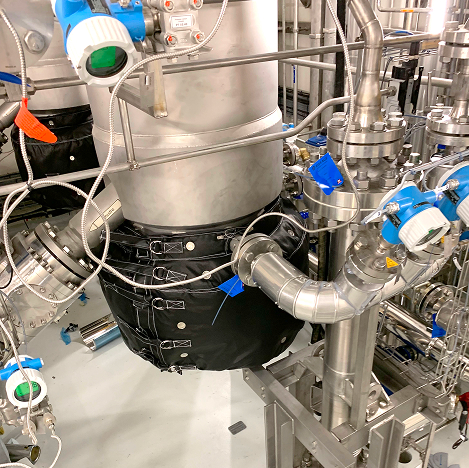 ATEX antistatic blanket and jacket insulation installed on industrial reactor