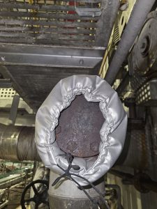 Open-ended removable blanket insulation allowing heat loss and internal air circulation